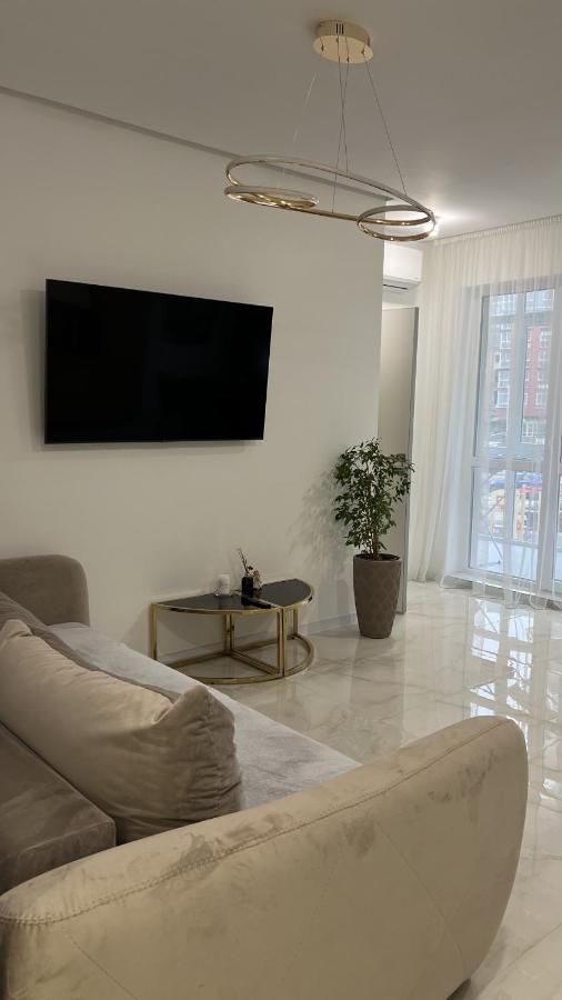 Жк Great Britain Apartment إلفيف المظهر الخارجي الصورة