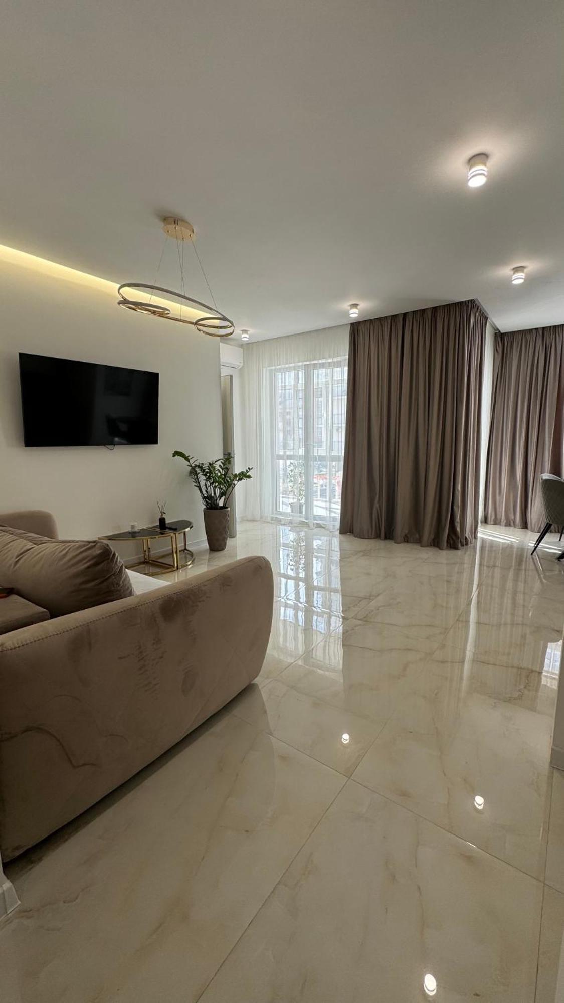 Жк Great Britain Apartment إلفيف المظهر الخارجي الصورة