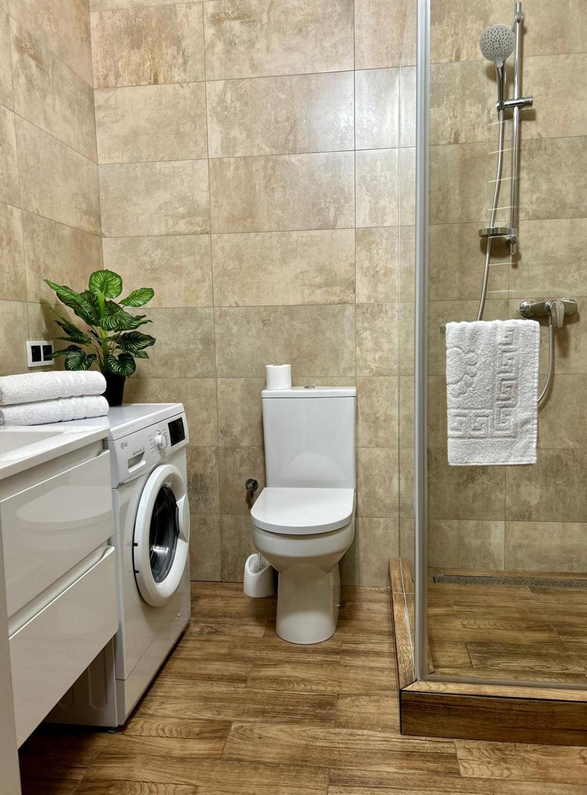 Жк Great Britain Apartment إلفيف المظهر الخارجي الصورة